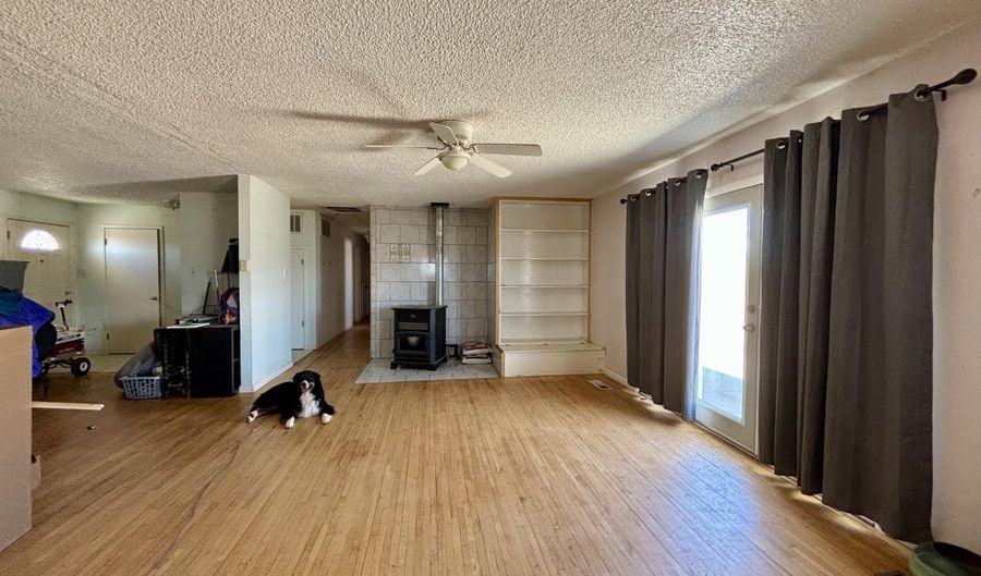 497 MALLETTE Dr, Belen, NM 87002 - 4 Beds, 3 Bath