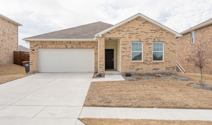721 Bois D Arc Ln, Anna, TX 75409 - 3 Beds, 2 Bath