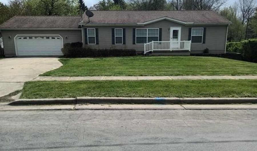 534 E Siena Heights Dr, Adrian, MI 49221 - 3 Beds, 2 Bath