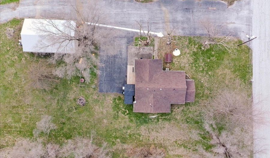 2931 Byrkit St, Indianapolis, IN 46217 - 3 Beds, 1 Bath