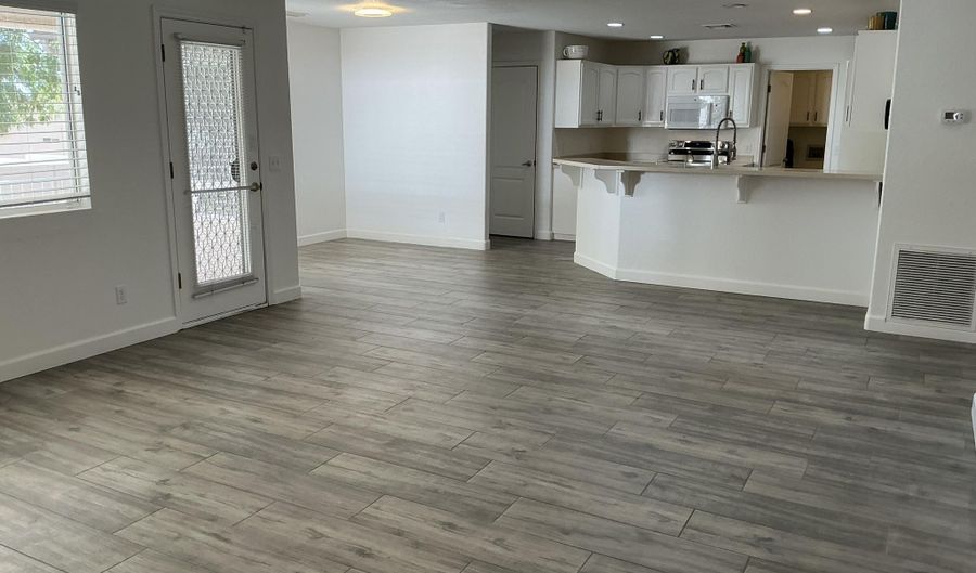 1401 LAREE Ave, Clarkdale, AZ 86324 - 3 Beds, 2 Bath