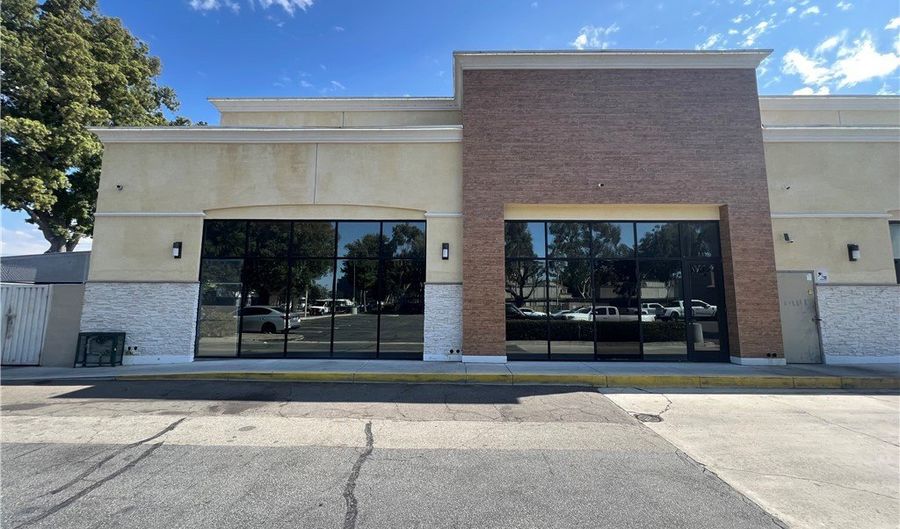 1199 N Euclid, Anaheim, CA 92801 - 0 Beds, 0 Bath