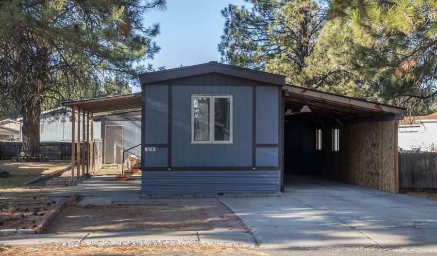 61000 Brosterhous Rd 574, Bend, OR 97702 - 3 Beds, 2 Bath