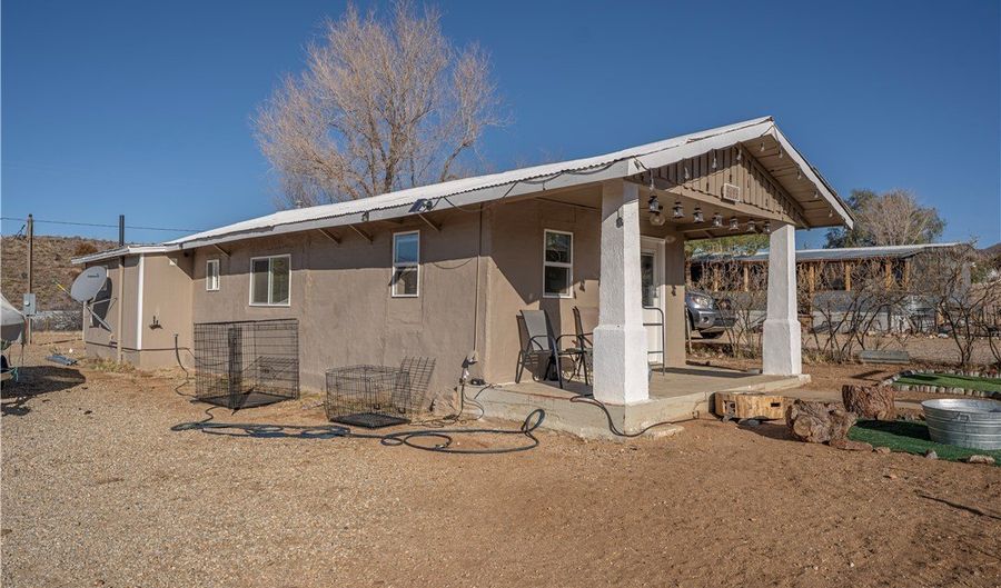 9693 N 2nd St, Chloride, AZ 86431 - 1 Beds, 1 Bath