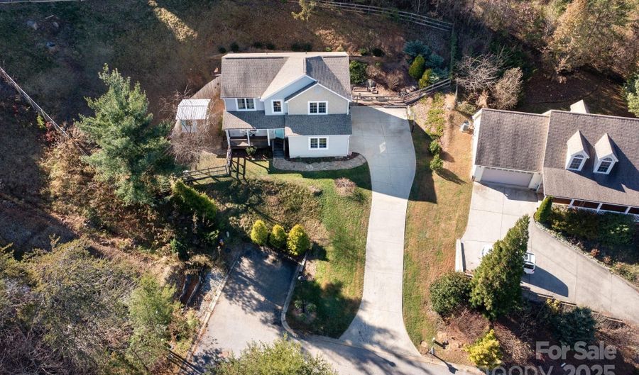 21 Moss Pink Pl, Asheville, NC 28806 - 4 Beds, 3 Bath