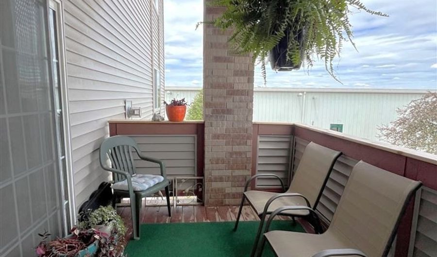 560 Penn Ct 7, North Liberty, IA 52317 - 2 Beds, 1 Bath