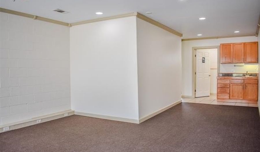 106 SE 2nd St, Antlers, OK 74523 - 0 Beds, 0 Bath