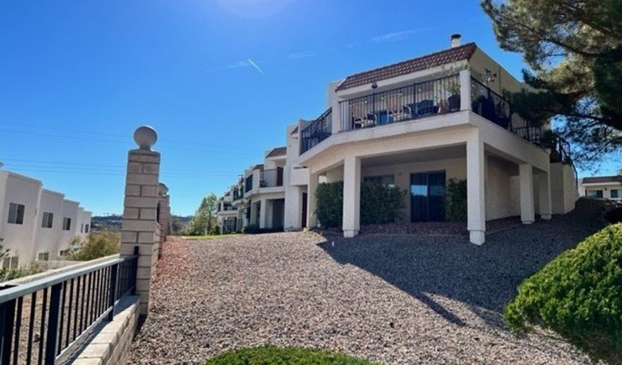 687 Marina Dr 32, Boulder City, NV 89005 - 2 Beds, 3 Bath