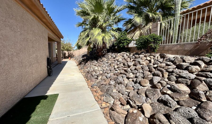 2271 Starflower Trl, Bullhead City, AZ 86442 - 3 Beds, null Bath