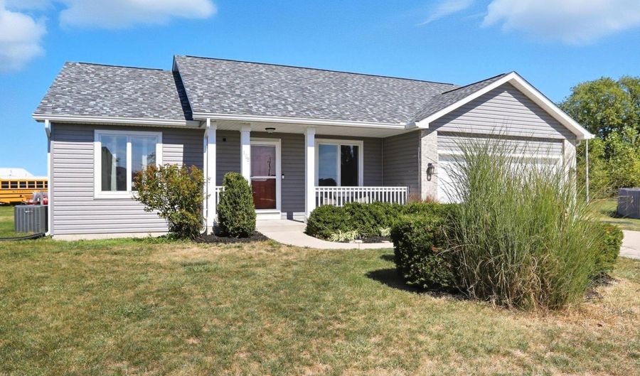 108 Sunburst Cir, Alexandria, IN 46001 - 3 Beds, 2 Bath