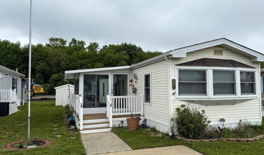 341 Grande, Rio Grande, NJ 08210 - 2 Beds, 2 Bath