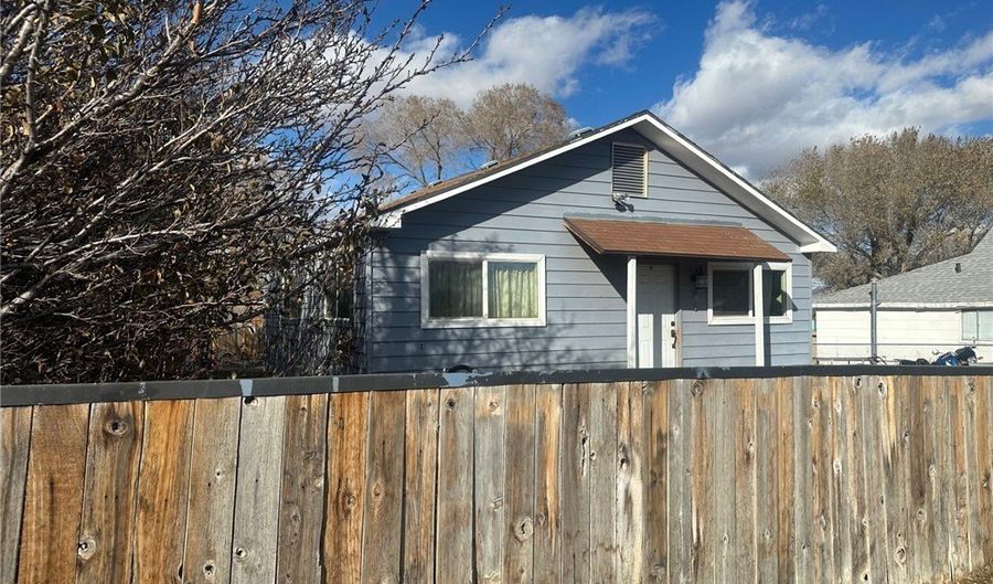 1183 Avenue I, Ely, NV 89301 - 4 Beds, 2 Bath