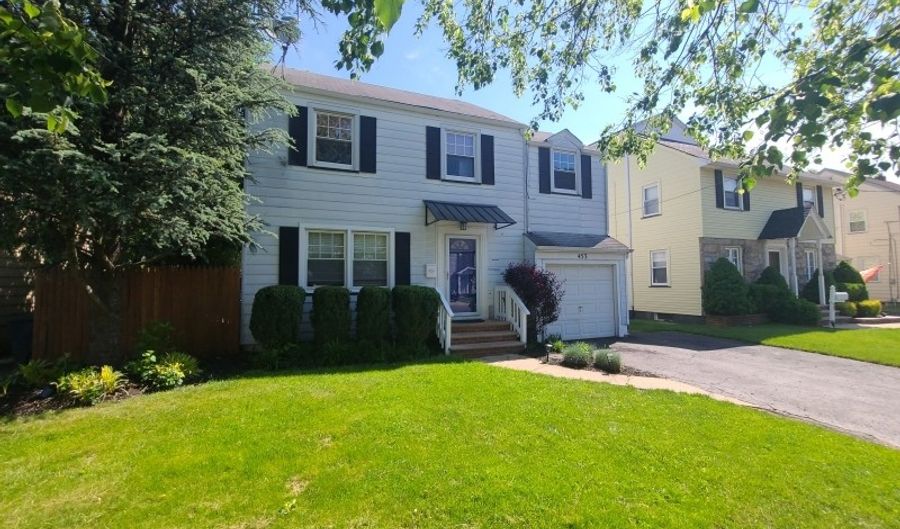 453 Stratford Rd, Cranford, NJ 07083 - 3 Beds, 2 Bath