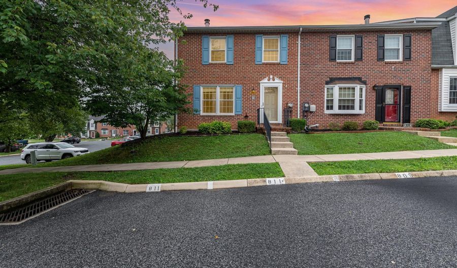 811 CHESNEY Ln, Bel Air, MD 21014 - 3 Beds, 3 Bath