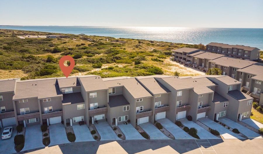 2106 E Fort Macon Rd 310 Tar Landing Villas, Atlantic Beach, NC 28512 - 3 Beds, 3 Bath