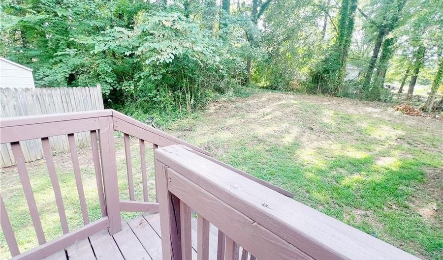 325 Washington Dr, Athens, GA 30601 - 3 Beds, 2 Bath