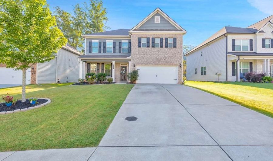 229 Gallant Fox, Acworth, GA 30102 - 4 Beds, 4 Bath