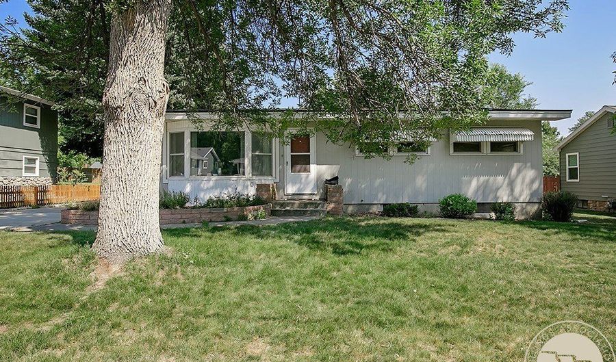 2213 Elizabeth St, Billings, MT 59102 - 4 Beds, 2 Bath
