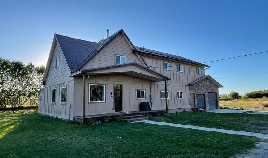 332 COLLETT Ave, Cokeville, WY 83114 - 5 Beds, 4 Bath