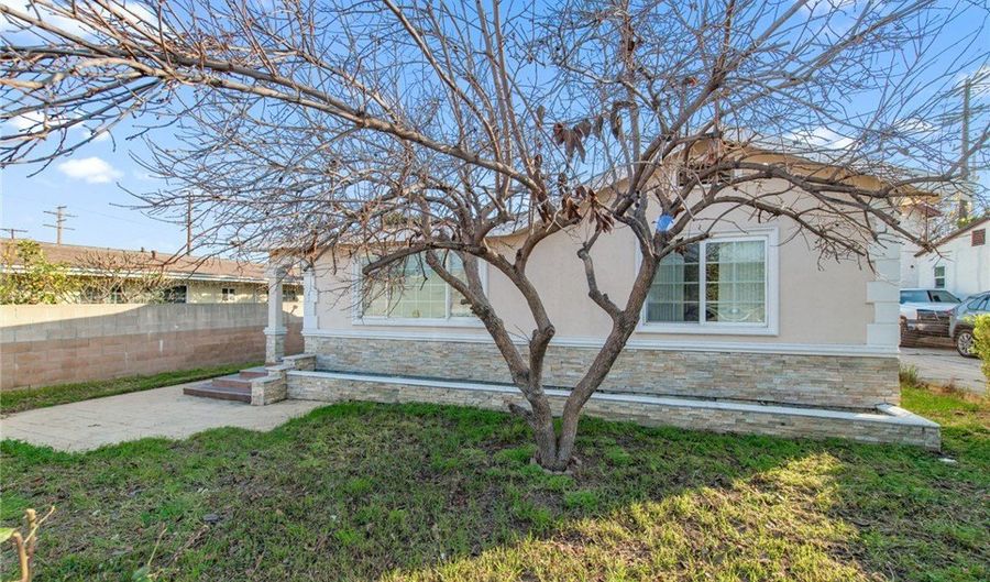 612 W Ramona Rd, Alhambra, CA 91803 - 2 Beds, 1 Bath