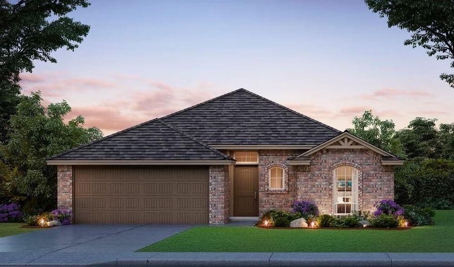 1101 Redwood Creek Dr, Yukon, OK 73099 - 3 Beds, 2 Bath