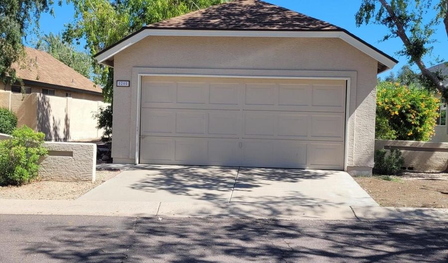 5205 W BOSTON Way N, Chandler, AZ 85226 - 2 Beds, 2 Bath
