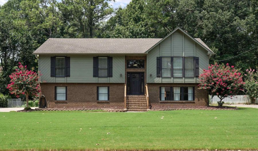 1345 WILLOW CREEK Pl, Alabaster, AL 35007 - 3 Beds, 3 Bath