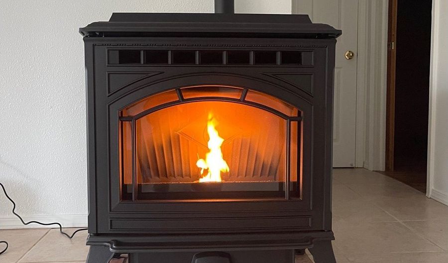 89 MICHIGAN Ave, Bandon, OR 97411 - 3 Beds, 3 Bath