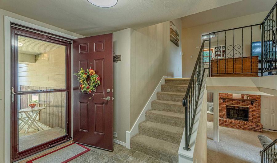 1105 DROSTER Rd, Madison, WI 53716 - 3 Beds, 2 Bath