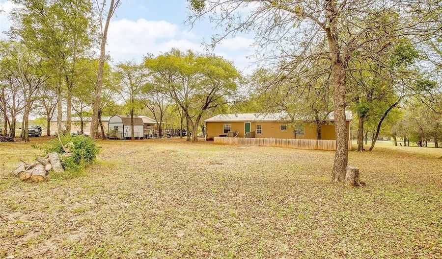 2405 Gills Crossing Ct, Alvarado, TX 76009 - 4 Beds, 2 Bath