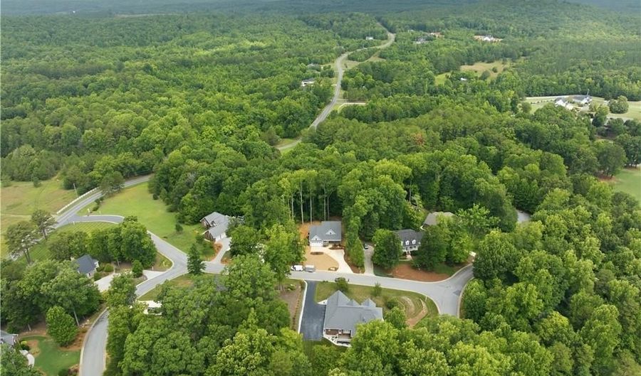 2646 Johns Ridge Dr, Asheboro, NC 27205 - 4 Beds, 3 Bath