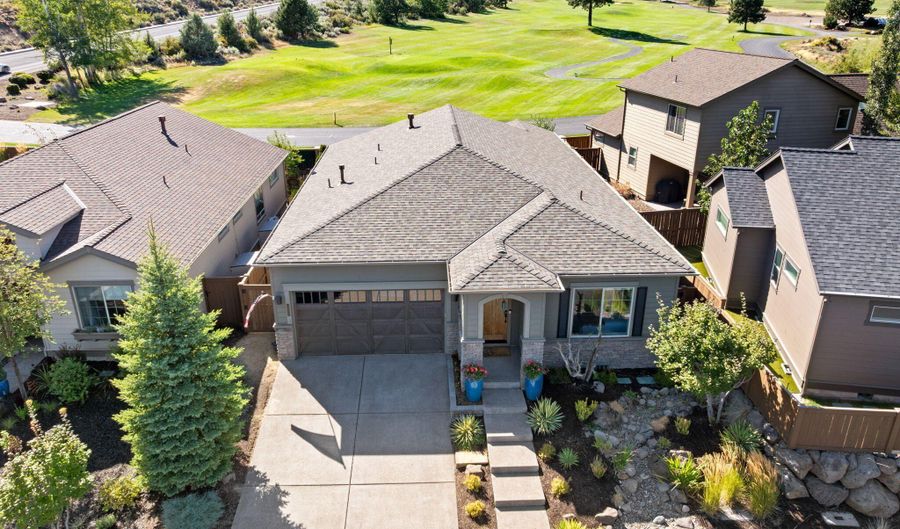 2631 NW Boulder Ridge Loop, Bend, OR 97703 - 3 Beds, 2 Bath