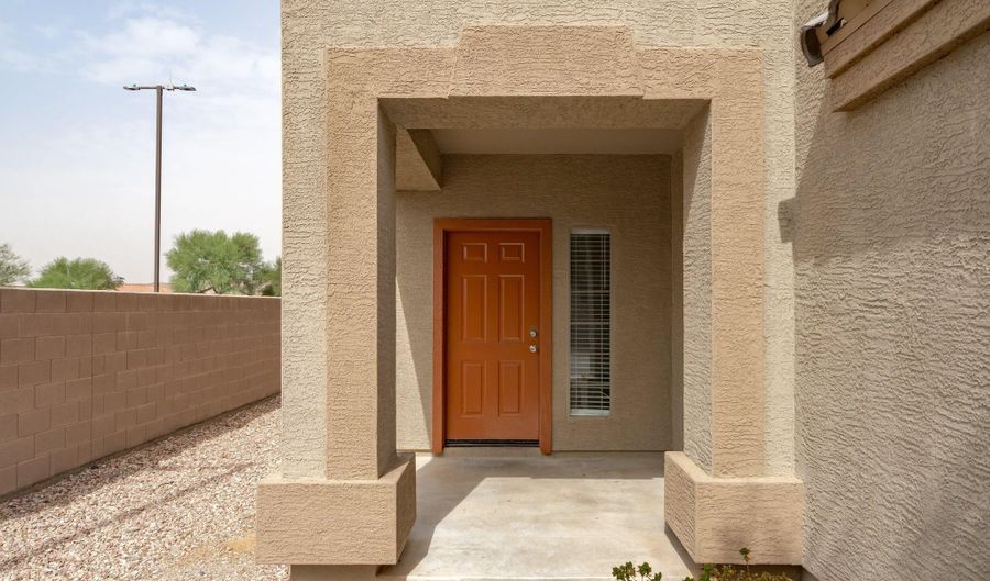 1672 S 234TH Ln, Buckeye, AZ 85326 - 5 Beds, 3 Bath