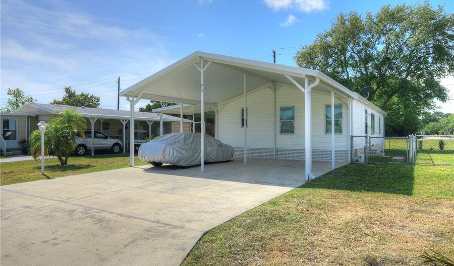 915 Vireo Dr, Barefoot Bay, FL 32976 - 3 Beds, 2 Bath