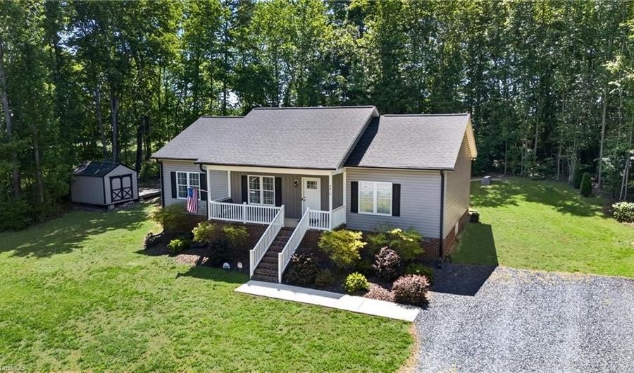 4415 Fairview Farm Rd, Asheboro, NC 27205 - 3 Beds, 2 Bath