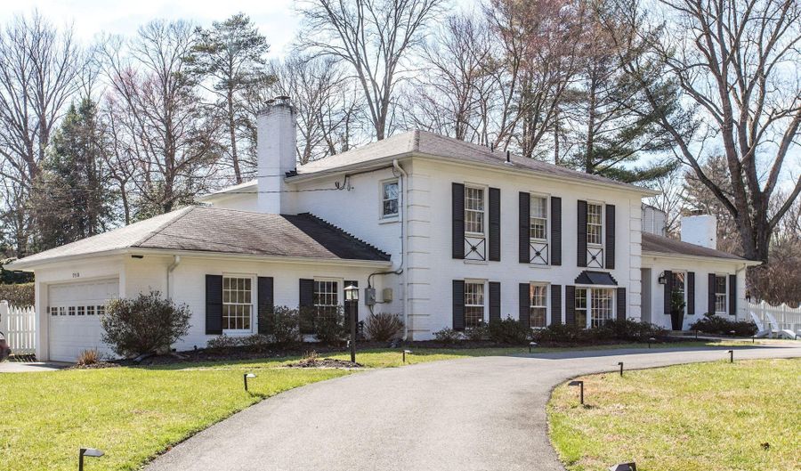 7510 SHADYWOOD Rd, Bethesda, MD 20817 - 4 Beds, 3 Bath