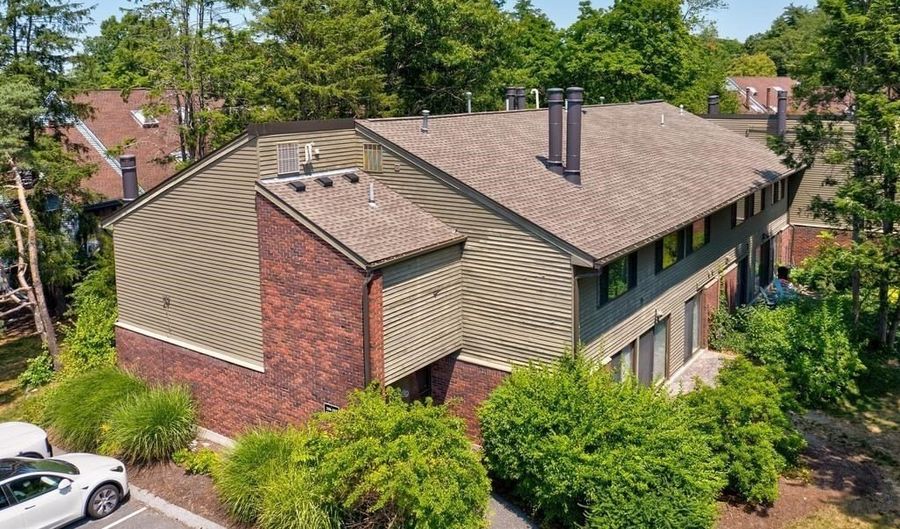 296 Brown Bear Xing 296, Acton, MA 01718 - 3 Beds, 3 Bath