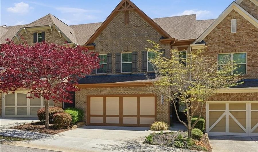 13459 Gardiner Ln, Alpharetta, GA 30004 - 4 Beds, 4 Bath