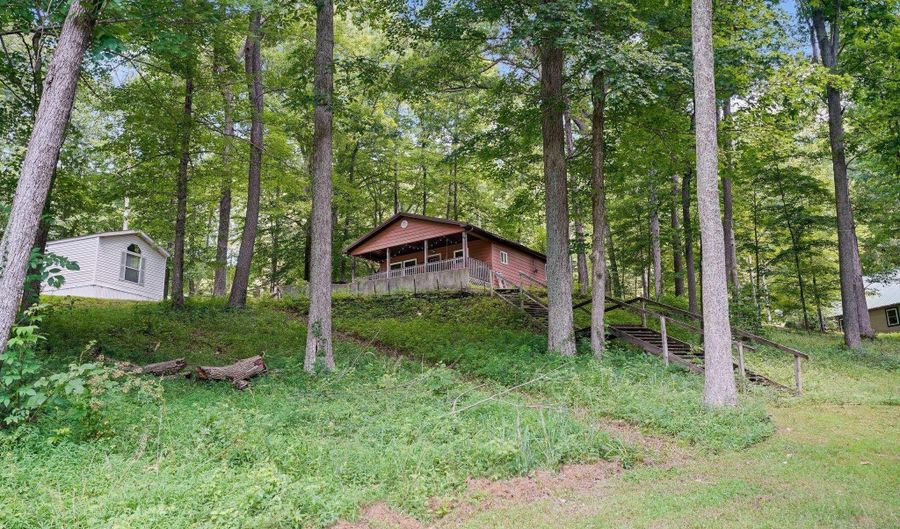 532 Dawn Ln, Bedford, IN 47421 - 2 Beds, 1 Bath
