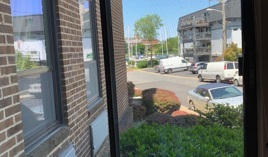 316 BURNSIDE St 103, Annapolis, MD 21403 - 1 Beds, 1 Bath