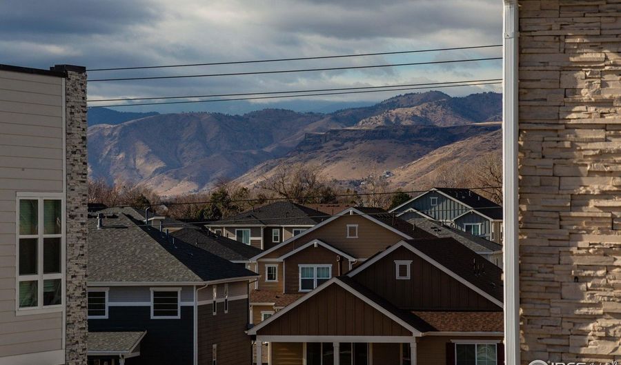 5383 Quail St, Arvada, CO 80002 - 2 Beds, 3 Bath