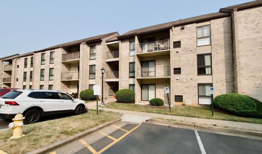 6145 EDSALL Rd 6145J, Alexandria, VA 22304 - 1 Beds, 1 Bath