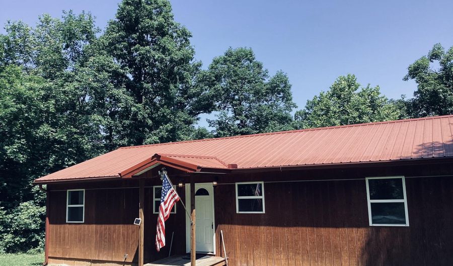 951 County Road 206, Alton, MO 65606 - 2 Beds, 2 Bath