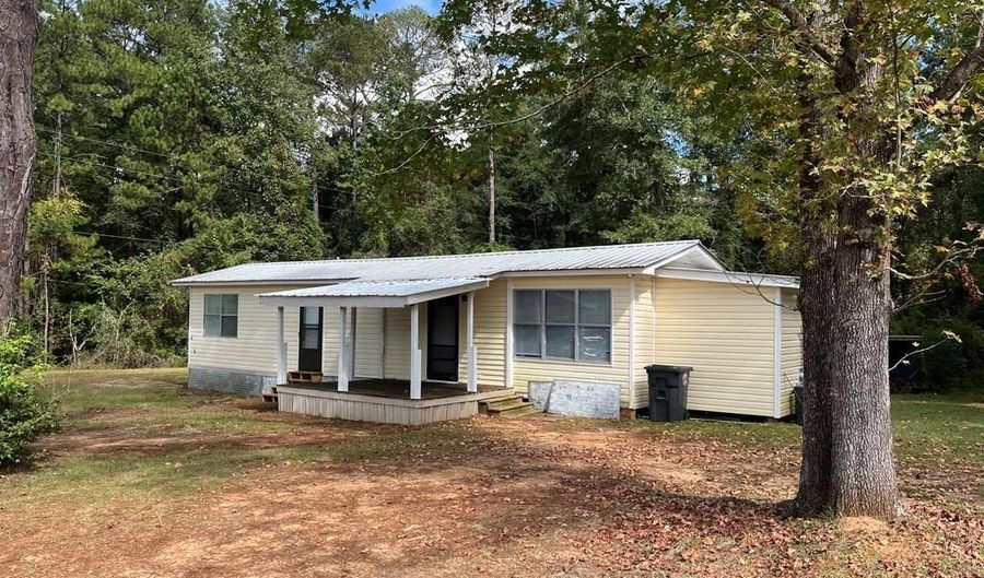 2681 Alabama Highway 10, Abbeville, AL 36310 - 1 Beds, 1 Bath