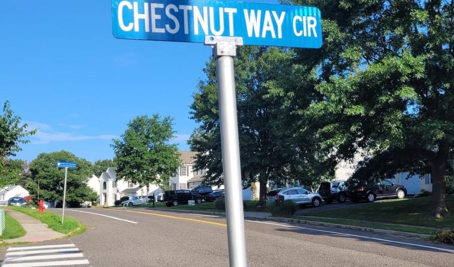 1 CHESTNUT WAY Cir, Barnegat, NJ 08005 - 3 Beds, 1 Bath