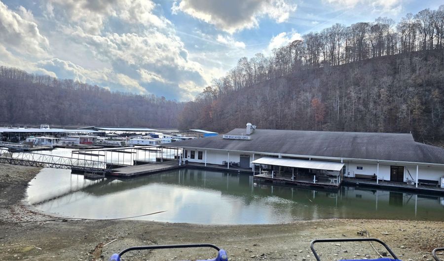 5406 Wisdom Dock Rd, Albany, KY 42602 - 0 Beds, 0 Bath