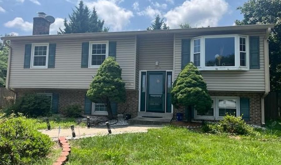 4521 NAPLES Ave, Beltsville, MD 20705 - 5 Beds, 3 Bath