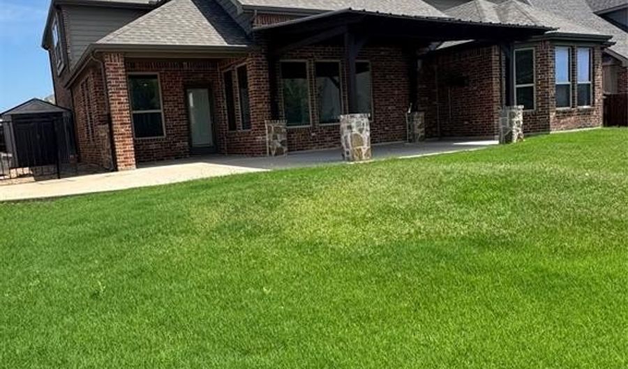 15021 Stargazer Dr, Aledo, TX 76008 - 4 Beds, 4 Bath