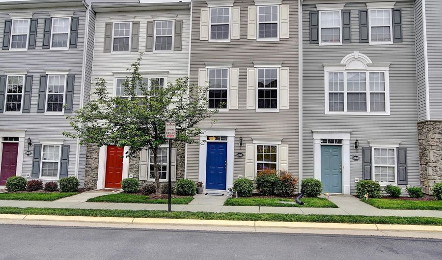 21841 GOODWOOD Ter, Ashburn, VA 20147 - 2 Beds, 2 Bath