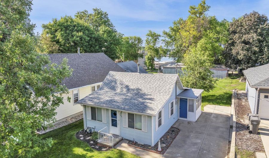 66 Gingles Dr, Arnolds Park, IA 51331 - 1 Beds, 1 Bath